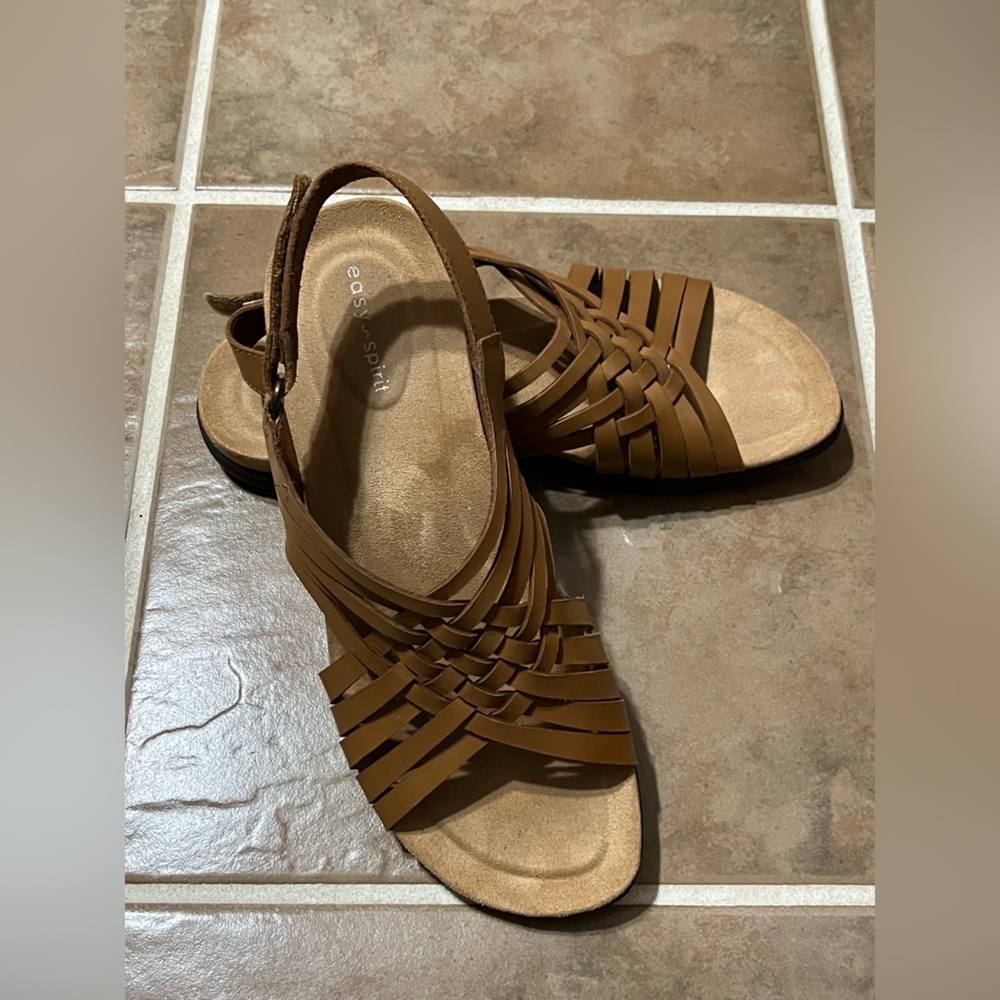 Easy Spirit Sandals